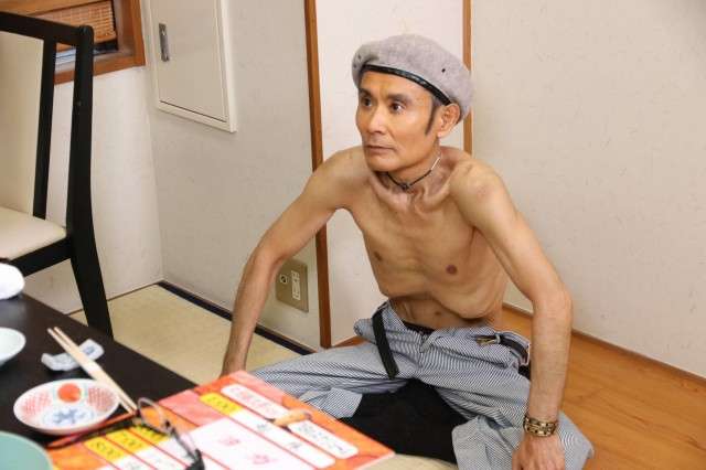 バランスを意識した少食の人は見た目若いですか？