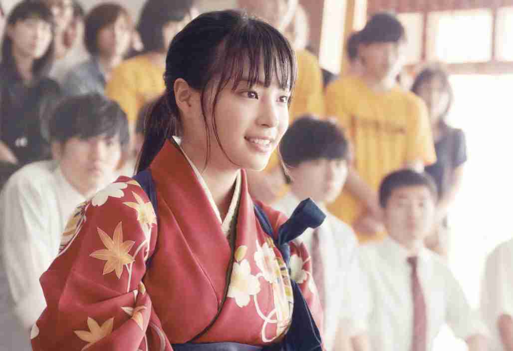 広瀬すず、ドアップ横顔ショットが「どんだけ可愛いねん」「世界に誇れる日本の女優」と話題沸騰