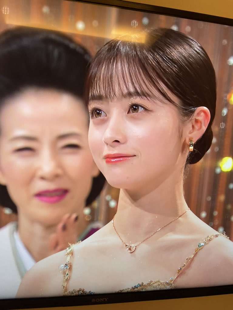 【芸能人】不意に撮られてるのに美しい画像part5