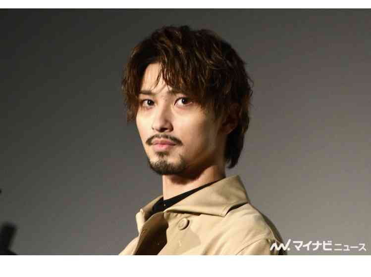 横浜流星、自身の顔は“特徴がない” 自然に上がるまつげは「好きではなかった」