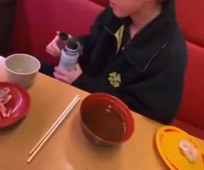 調味料だけ食べる人
