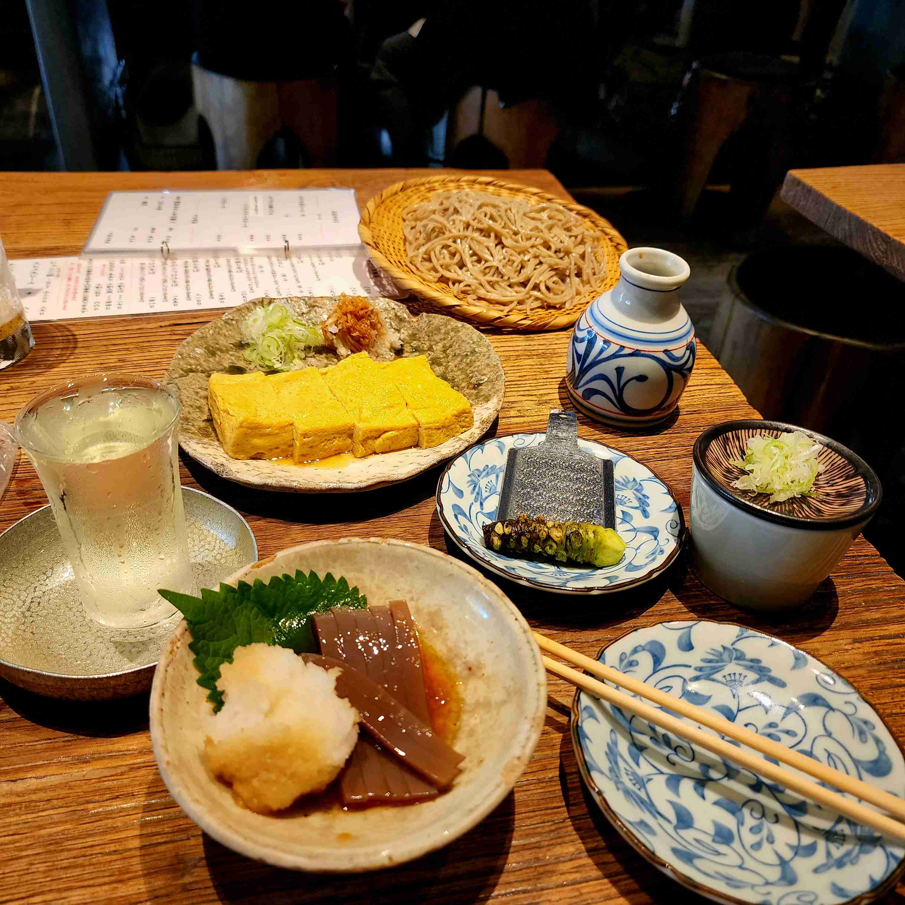蕎麦屋で一杯