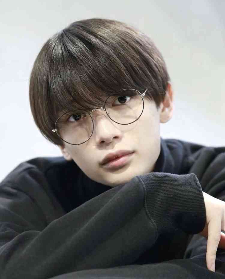 そっくりさんでなにわ男子を完成させよう