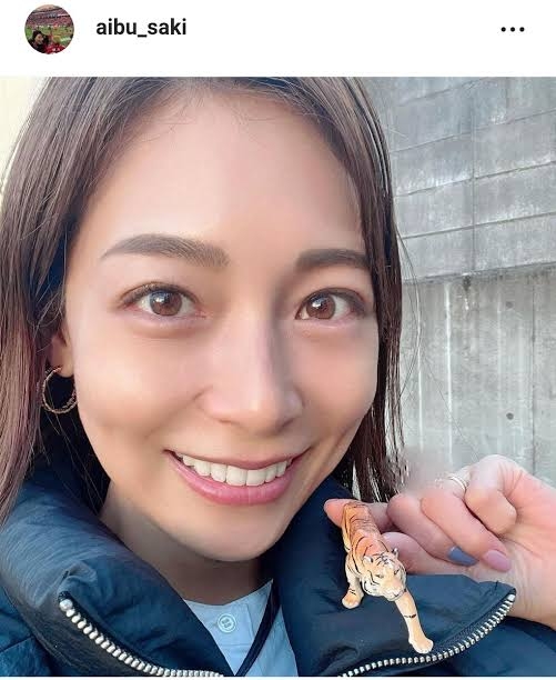 派手顔美人あるある