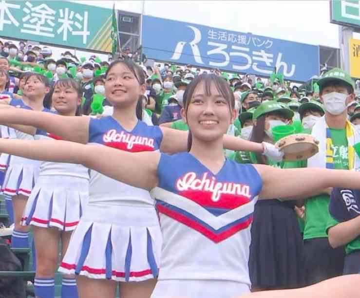 櫻坂46、3期生11人が出そろう ラストは京都出身18歳の山下瞳月