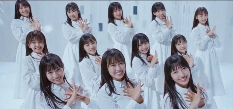 櫻坂46、3期生11人が出そろう ラストは京都出身18歳の山下瞳月