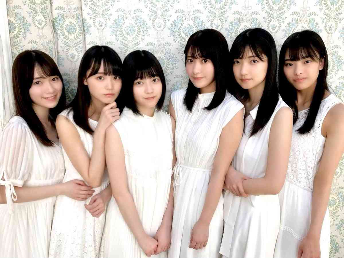 櫻坂46、3期生11人が出そろう ラストは京都出身18歳の山下瞳月