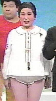 なんだこの衣装…となった芸能人の衣装