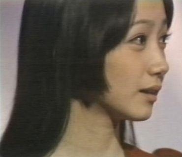 なんだこの衣装…となった芸能人の衣装