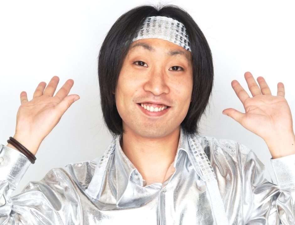 ケンドーコバヤシが「体調不良」で謎の1か月間休養　担当美容師のインスタに激変した姿で登場も…業界内外であまり話題にならなかったワケ