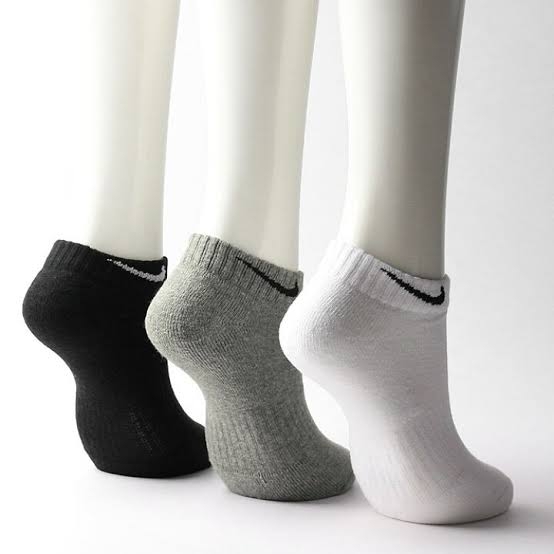 他人の一言で着なくなった服ありますか？Part2
