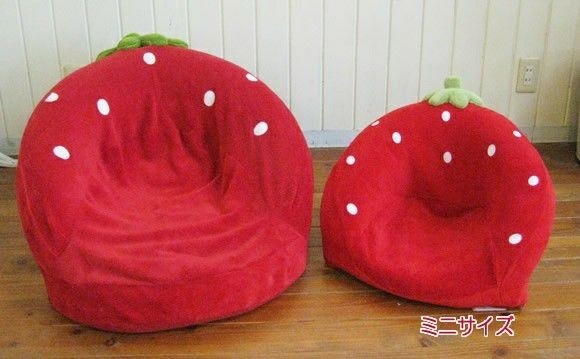 いちごグッズが見たい🍓