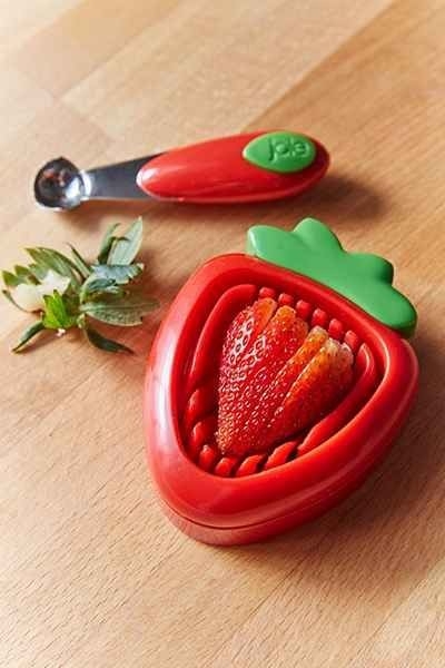 いちごグッズが見たい🍓