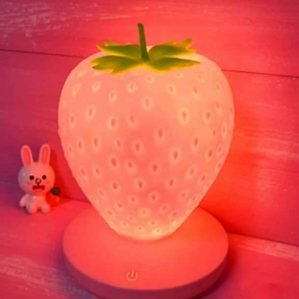 いちごグッズが見たい🍓