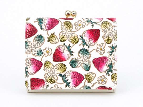 いちごグッズが見たい🍓