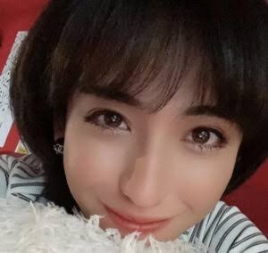 未婚で第2子出産のあびる優、36歳現在の姿に「タトゥー増えました?」と騒然…巻き髪の近影