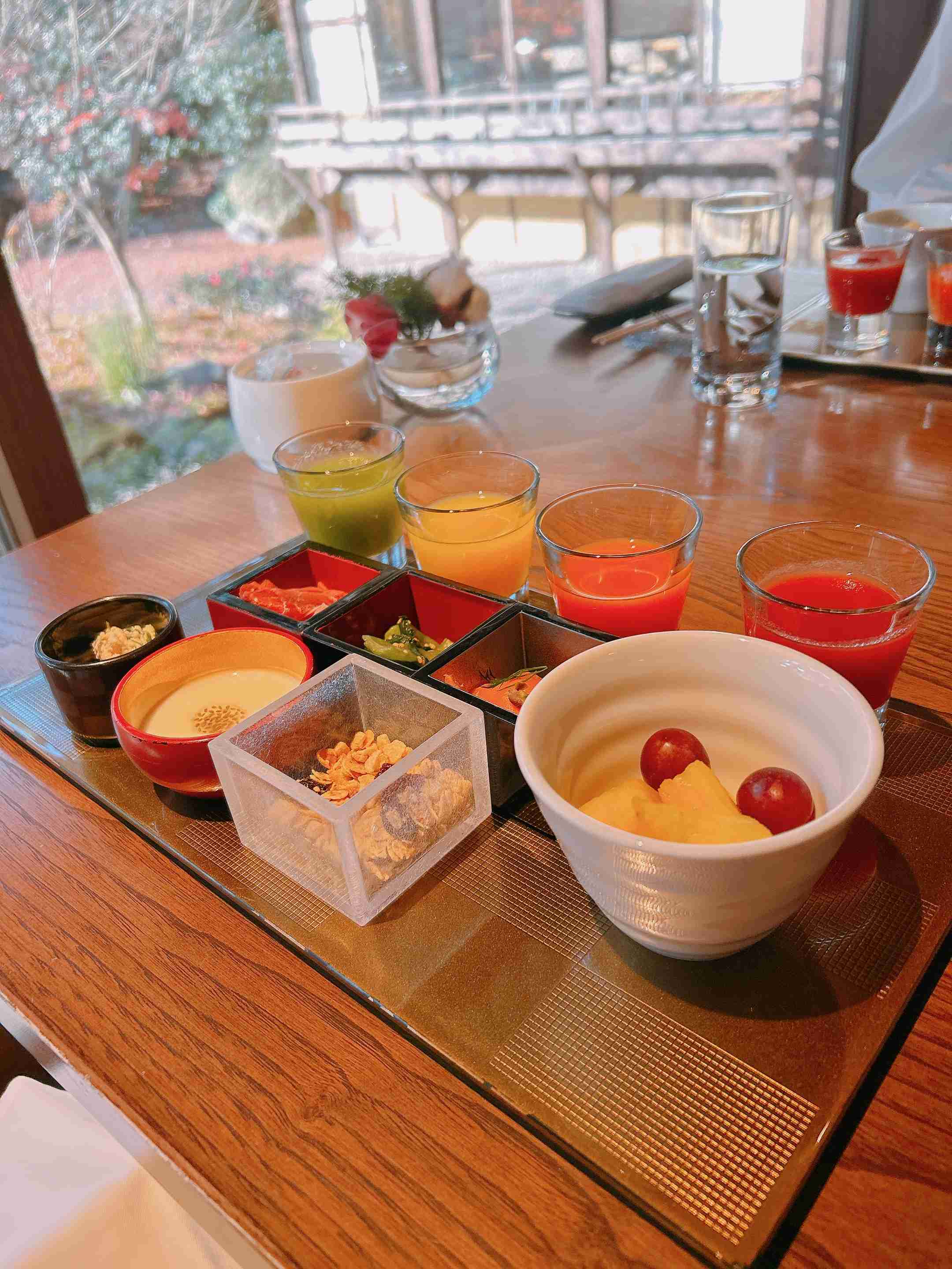 携帯に保存してある旅館・ホテルの料理画像見せて下さい！