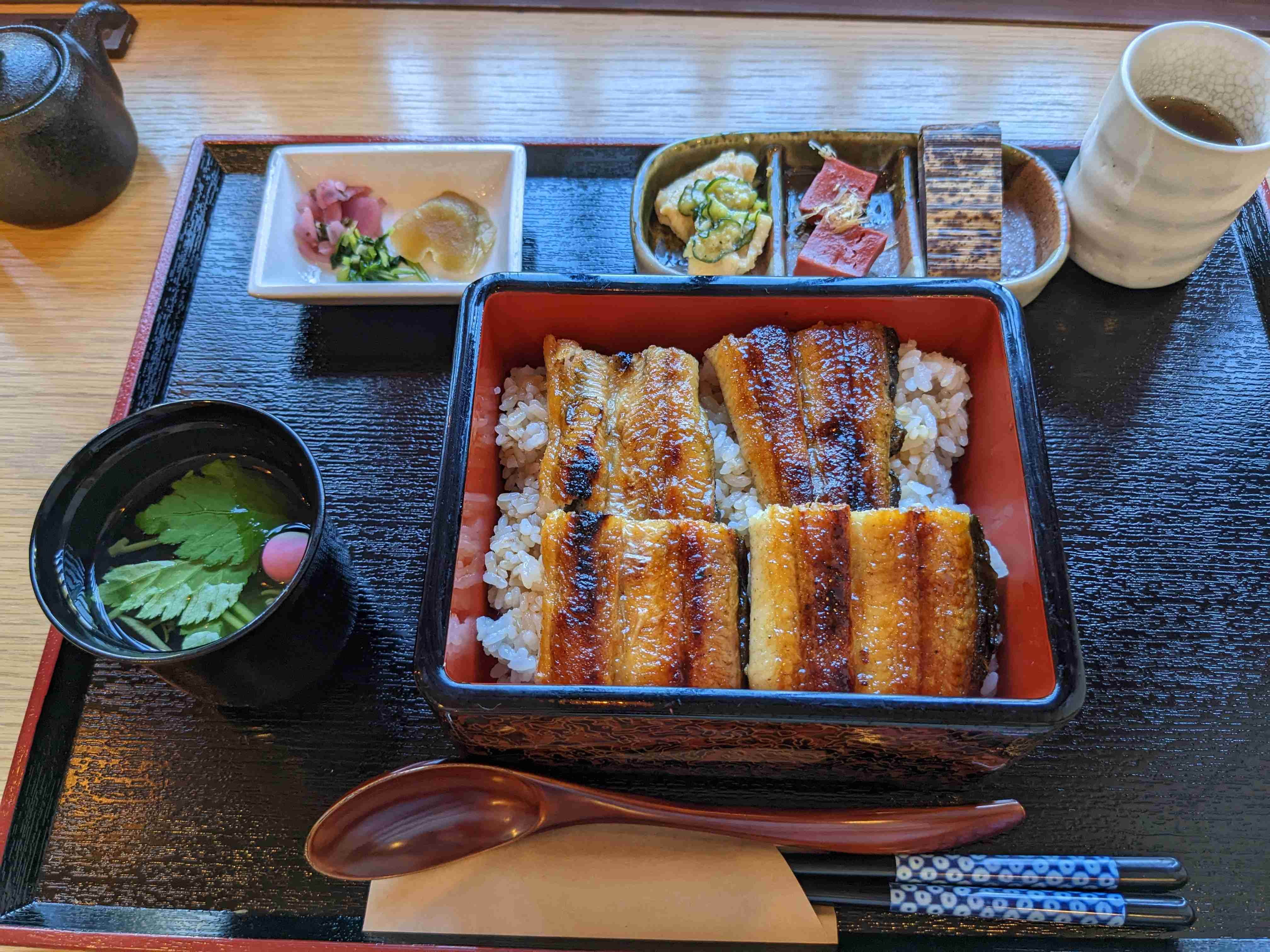 携帯に保存してある旅館・ホテルの料理画像見せて下さい！