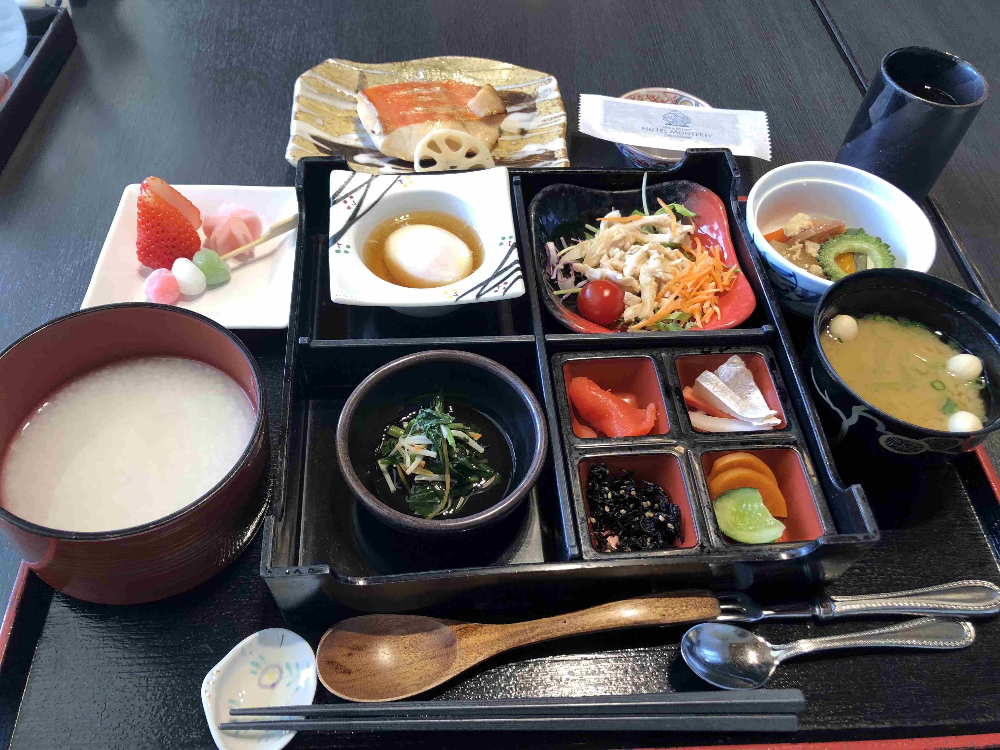 携帯に保存してある旅館・ホテルの料理画像見せて下さい！