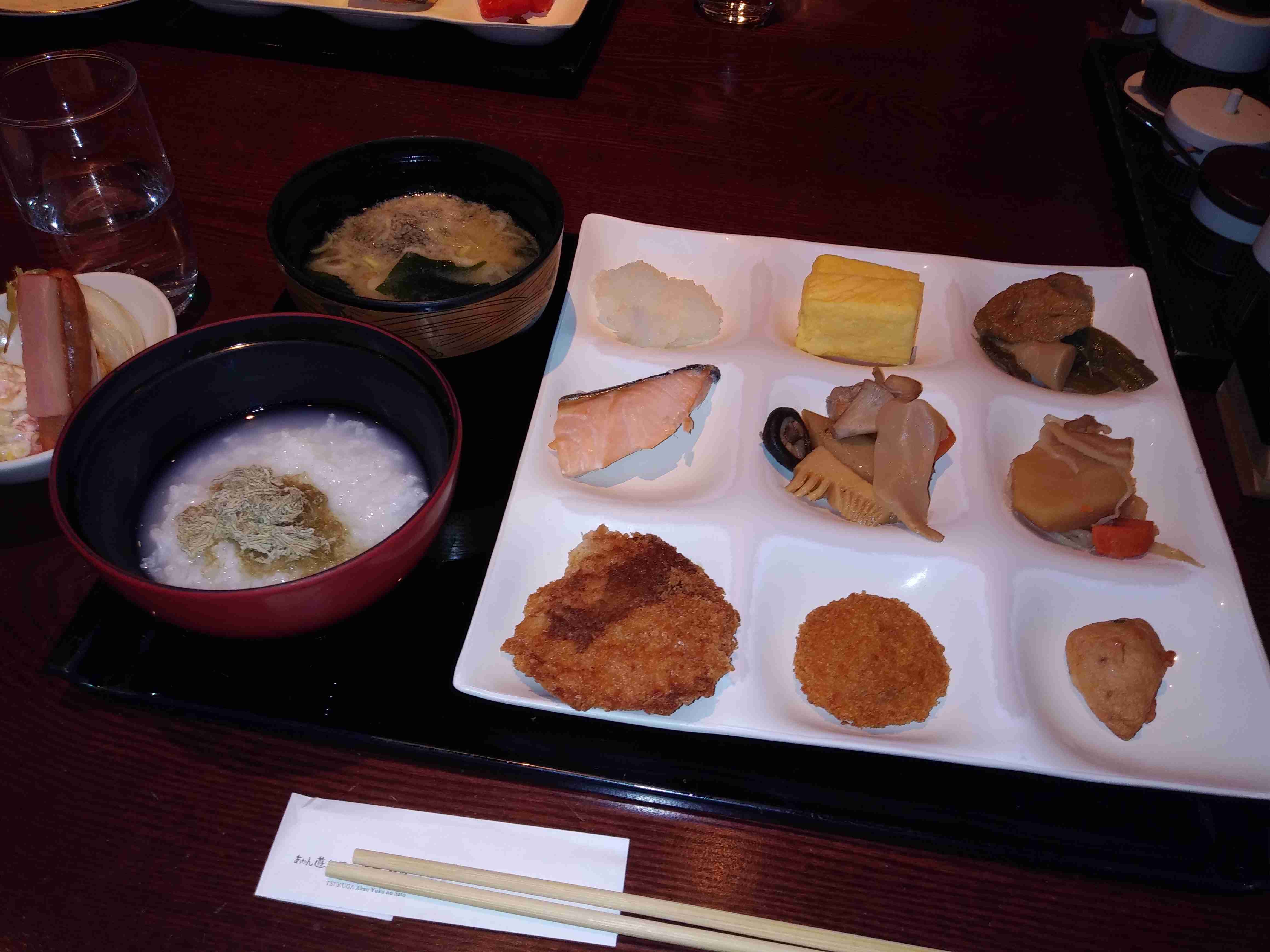 携帯に保存してある旅館・ホテルの料理画像見せて下さい！