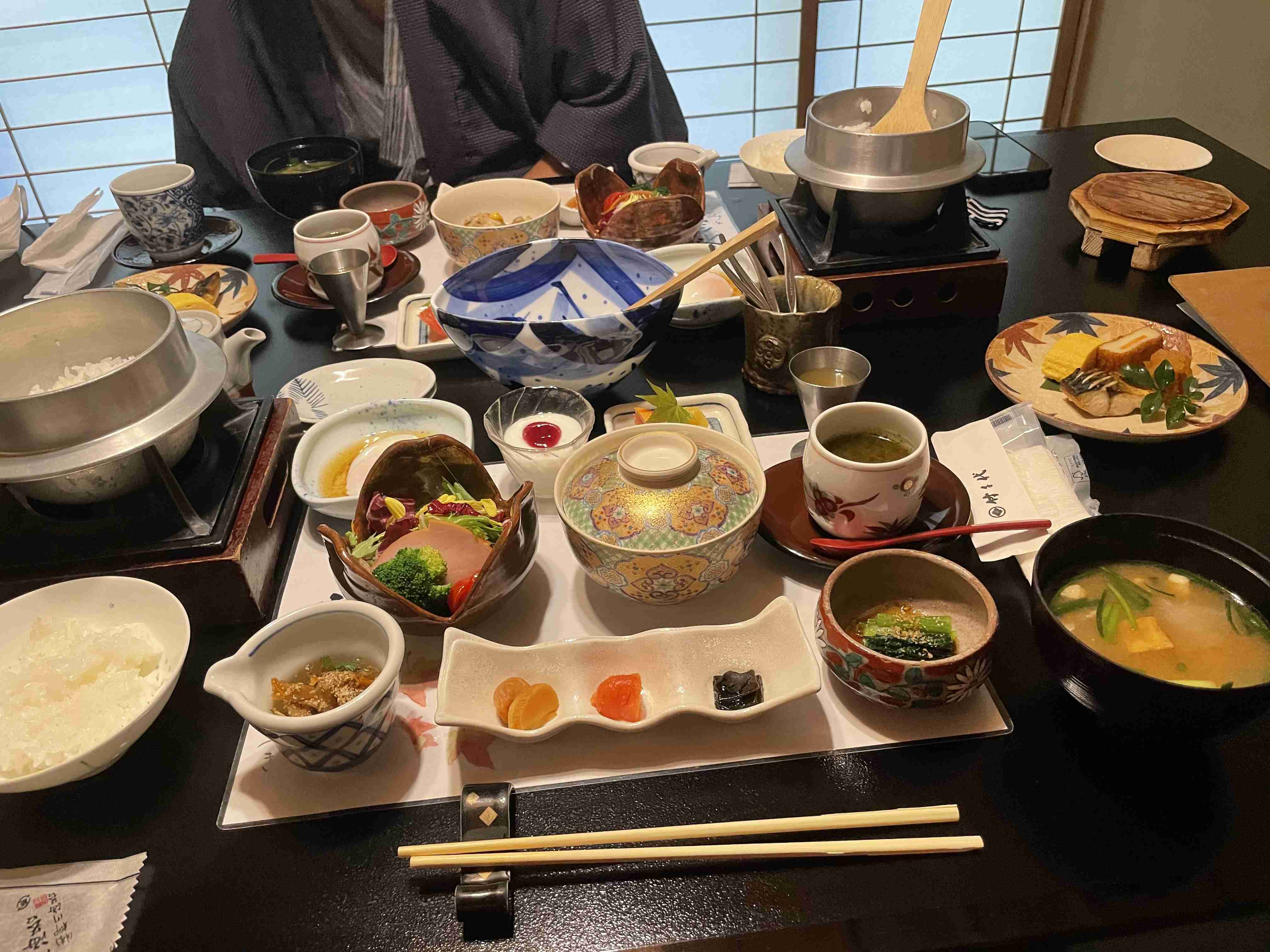 携帯に保存してある旅館・ホテルの料理画像見せて下さい！