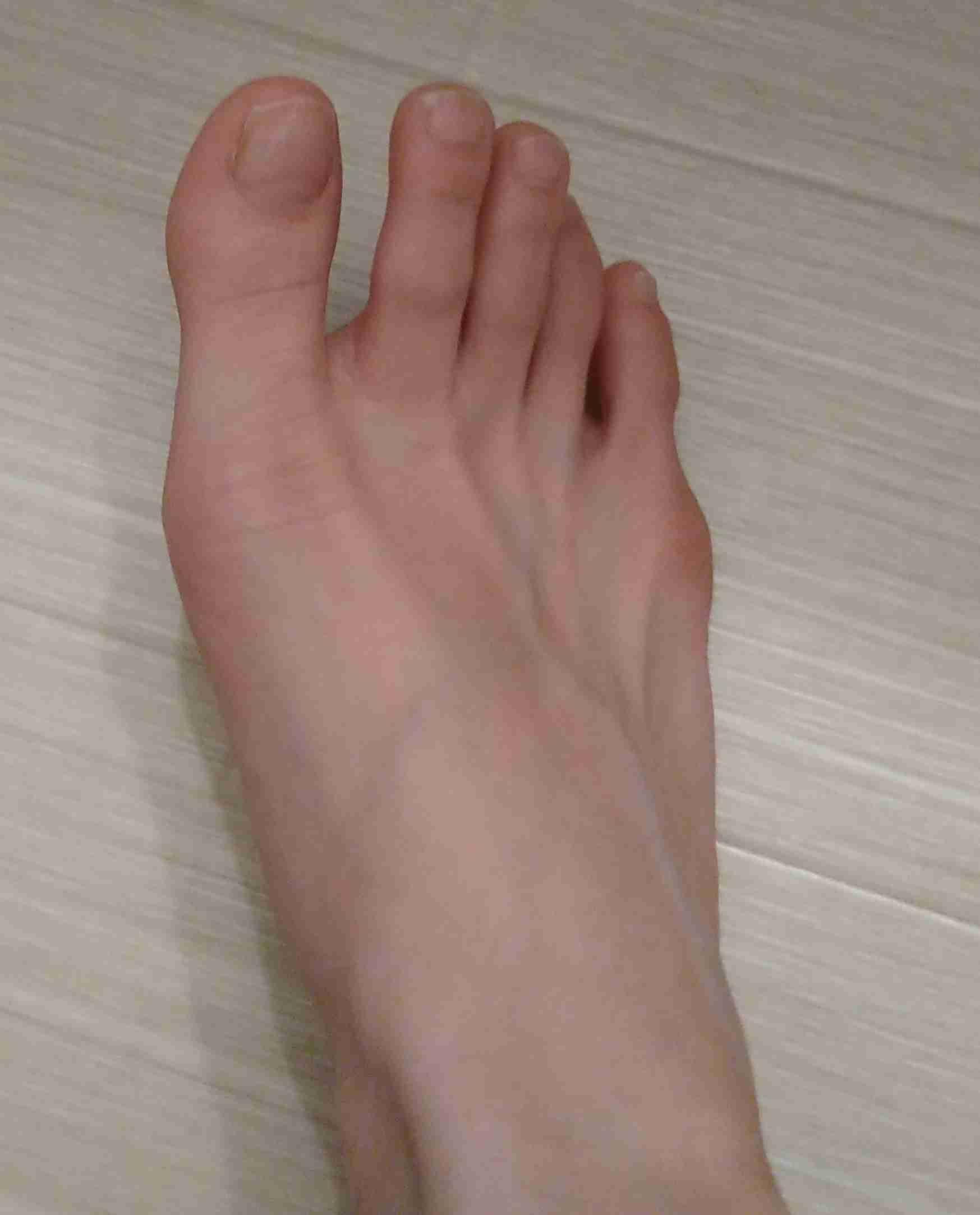 足の指が長い人