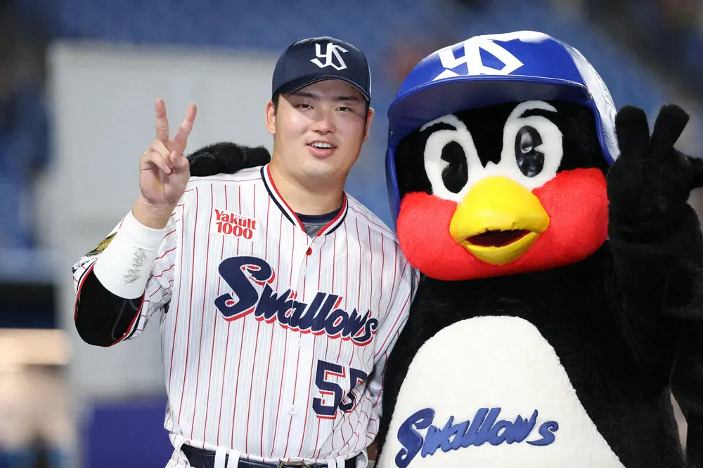 【侍ジャパン】村神様が決めた!劇的サヨナラ勝ちで3大会ぶり決勝進出!スター軍団米国との頂上決戦へ