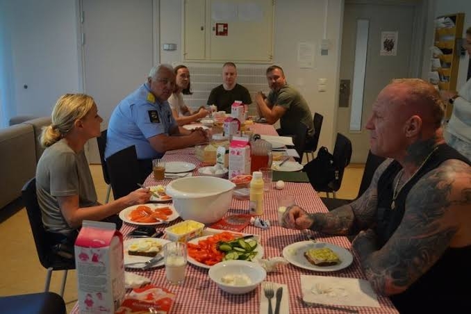 罪を犯した人にも「お帰りなさい」と言える町に　泉市長に聞く「優しい町」の作り方