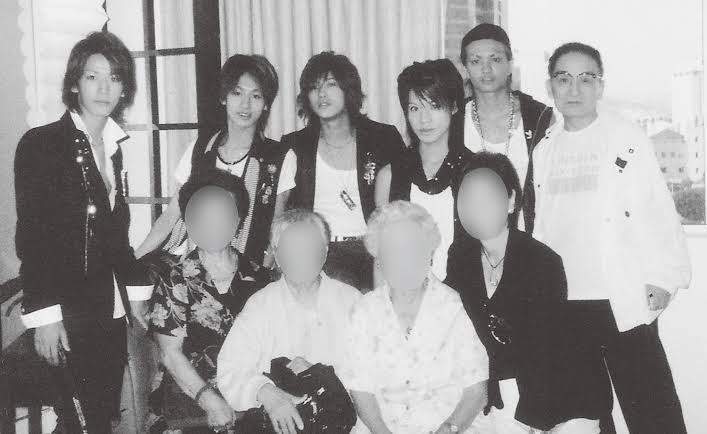 加害が明るみに……それでも崇拝され　日本ポップス界の「捕食者」