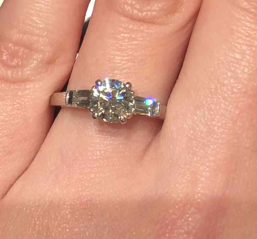 みんなの婚約指輪見せて！(結婚指輪も可)