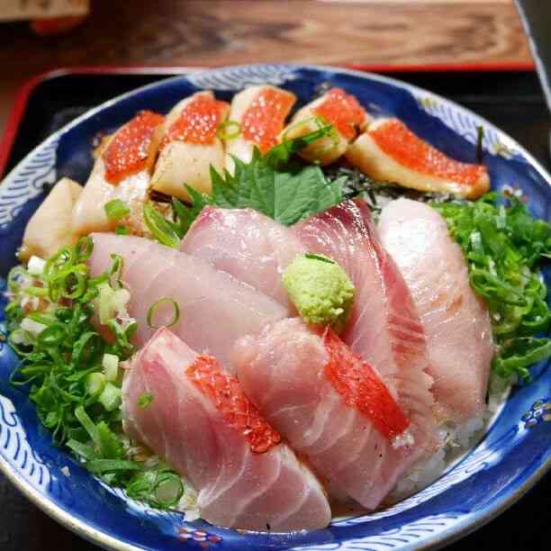 海鮮丼が好き
