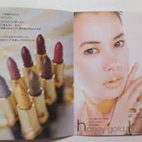 懐かしい感じがするメイクやファッション