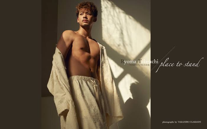 CD、DVD、写真集など買いますか？