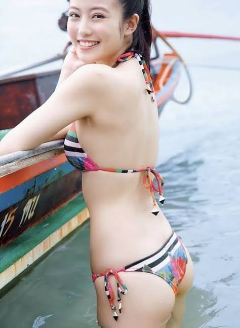 今年、水着を買いますか？
