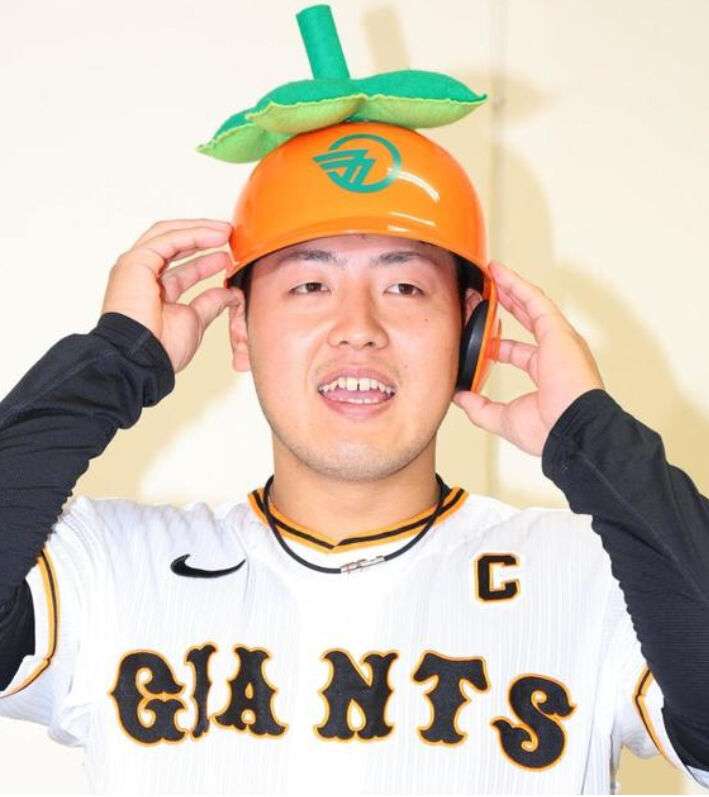 村上宗隆 女子ゴルフ原英莉花と真剣交際!個室で密会の鉄壁ガード