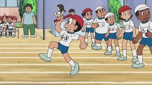 学校行事に毎回一緒に行こうと誘われる