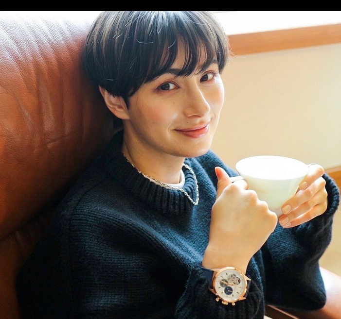 ホラン千秋、珍しいカラフル弁当も詰めるのに手間取り「遅刻しました」