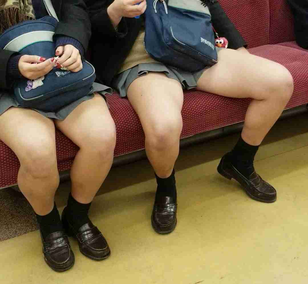 下品だと思う言動