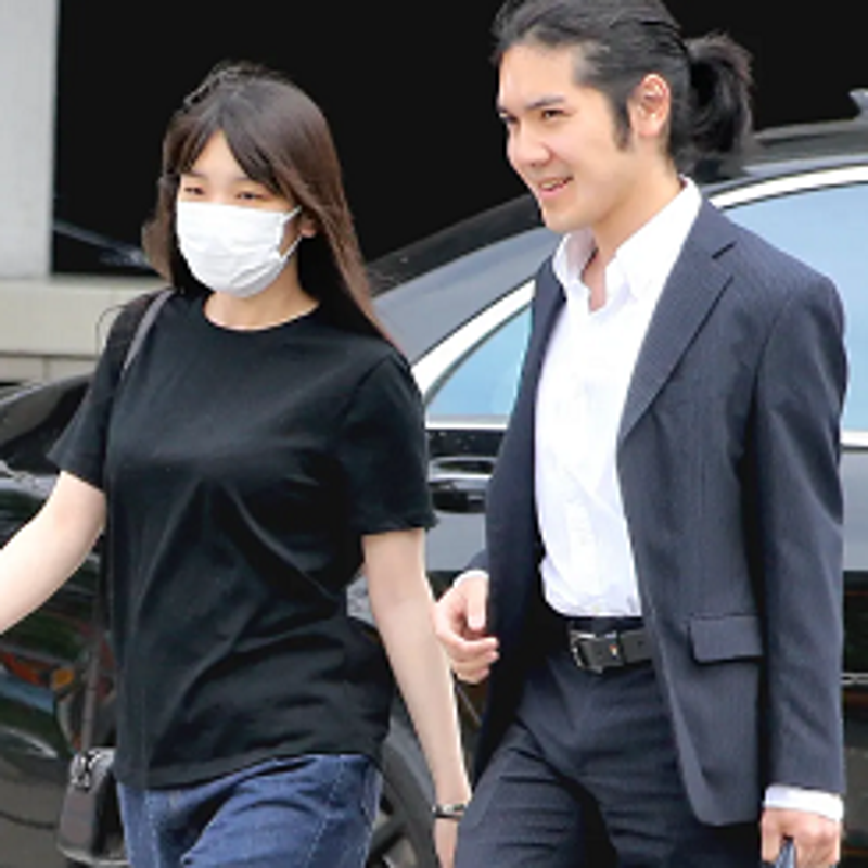 お金持ち妻の自慢大会