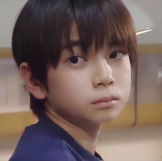 有名人の子供時代の画像が見たい！