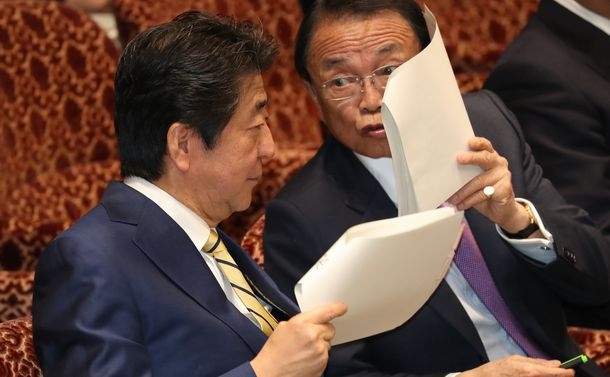 岸田首相、前中国大使の離任面会断る　世論硬化に配慮、異例の対応