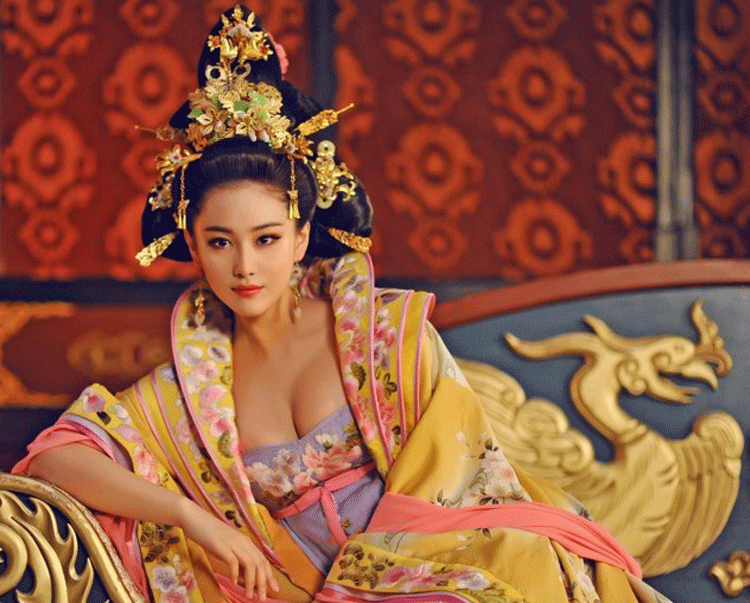 美容外科医が明かす患者が「この顔に」と希望する芸能人ランキング　佐々木希3位、橋本環奈2位、1位は？