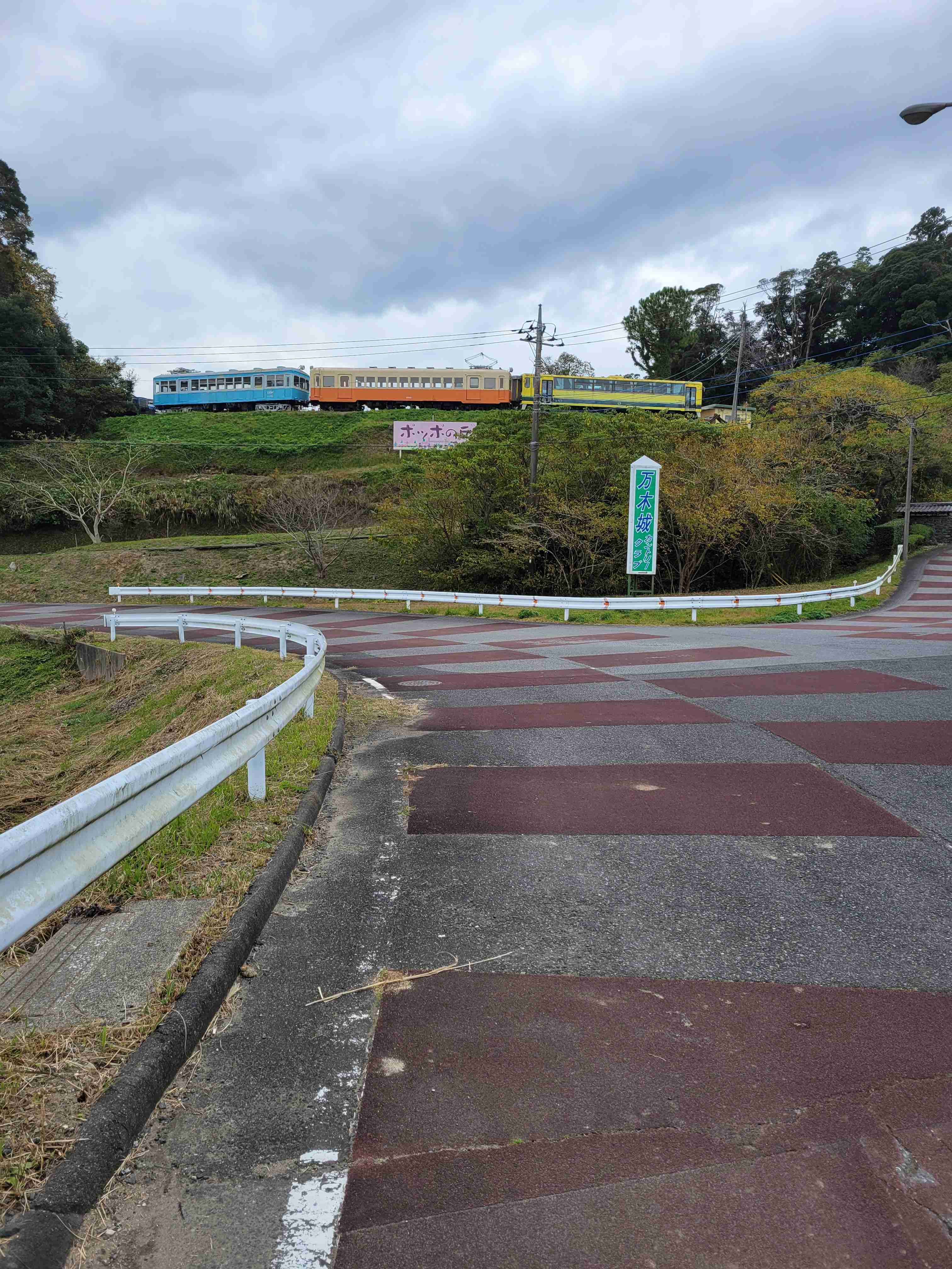 個人的に見るとなぜか元気が出てくる画像を貼るトピ