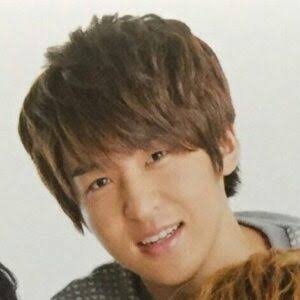 みなさんのお家のペットを有名人に例えると誰に似てる？