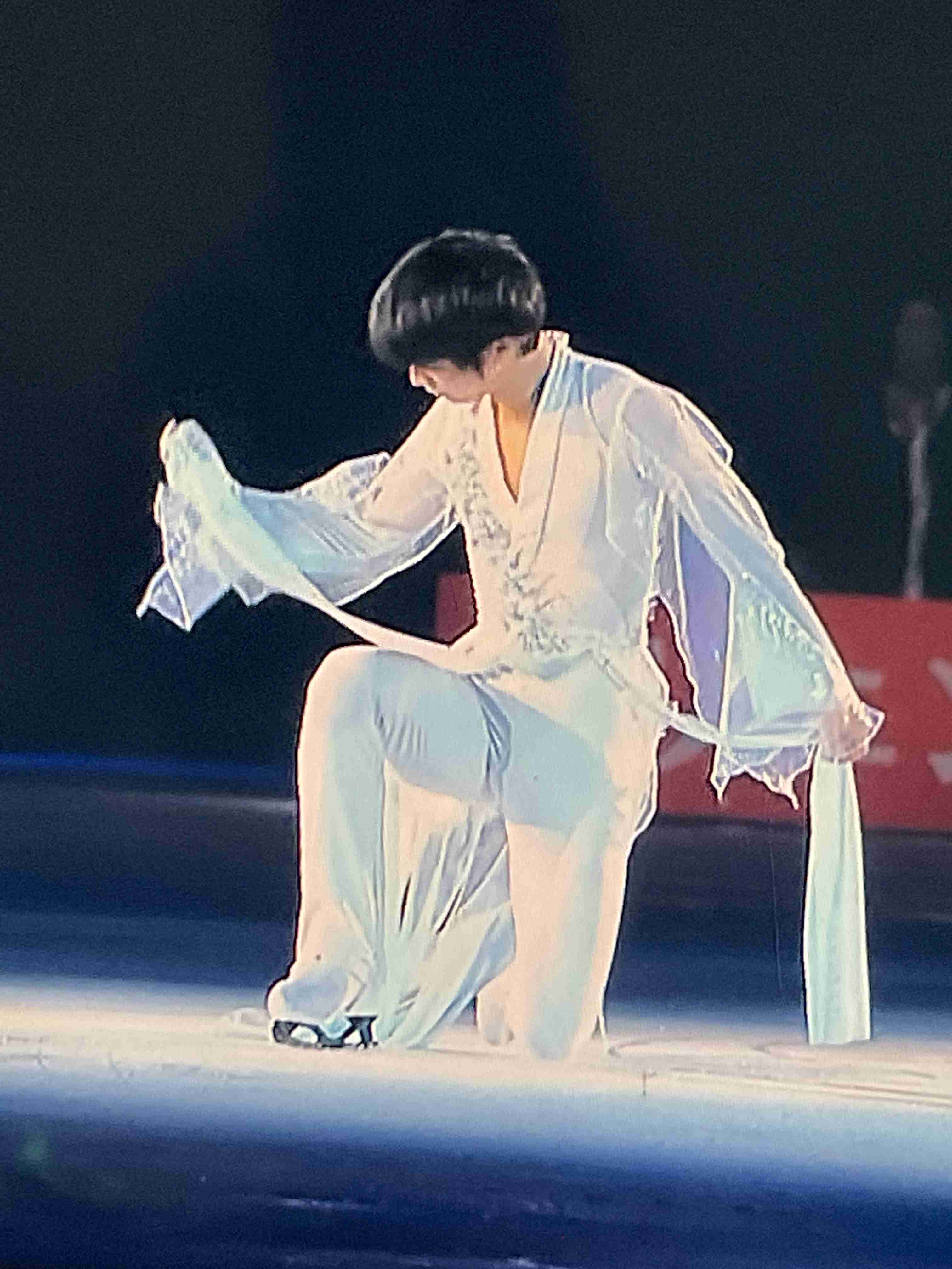 羽生結弦の1枚の写真が、アメリカの葛飾北斎展で飾られる。その理由がエモかった。
