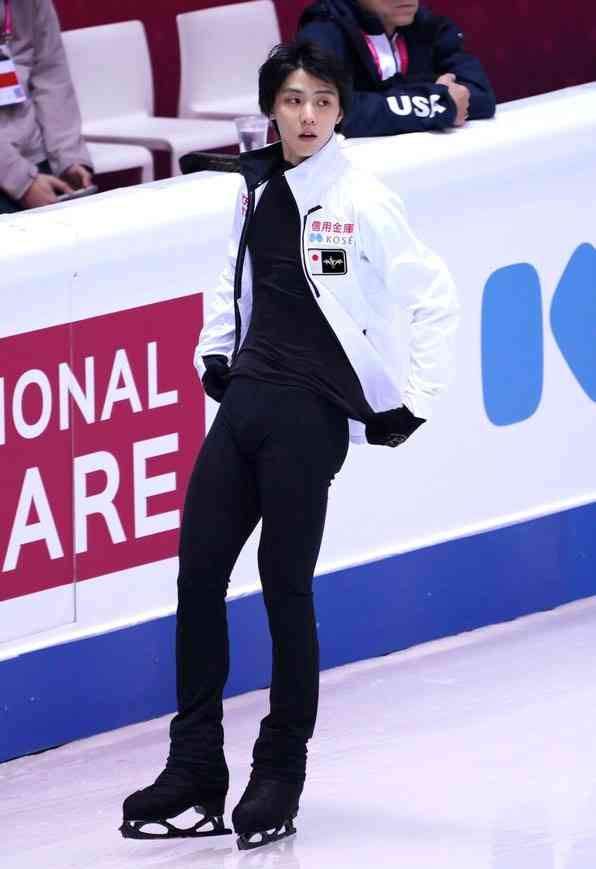 羽生結弦の1枚の写真が、アメリカの葛飾北斎展で飾られる。その理由がエモかった。