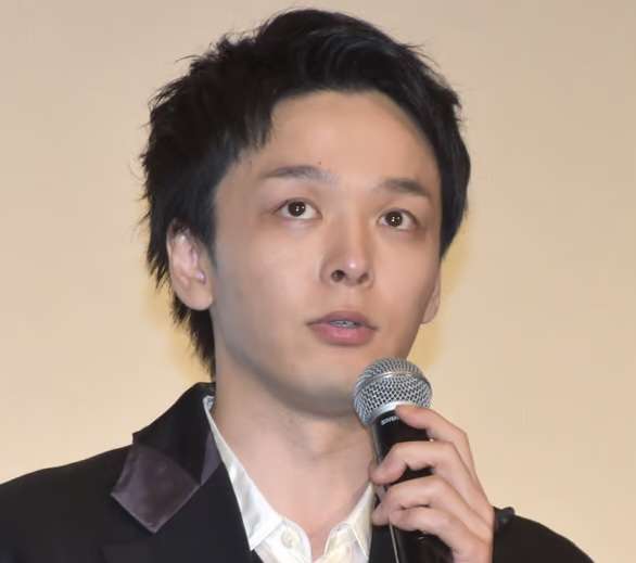 中村倫也、水卜アナとの結婚発表後初の公の場 会場から拍手&祝福に笑顔「ありがとうございます」
