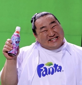 自分に似ている男性芸能人で挨拶