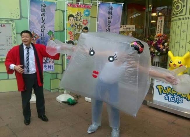 ランウェイの服の画像 街中で着て歩ける服 歩けない服を貼るトピ
