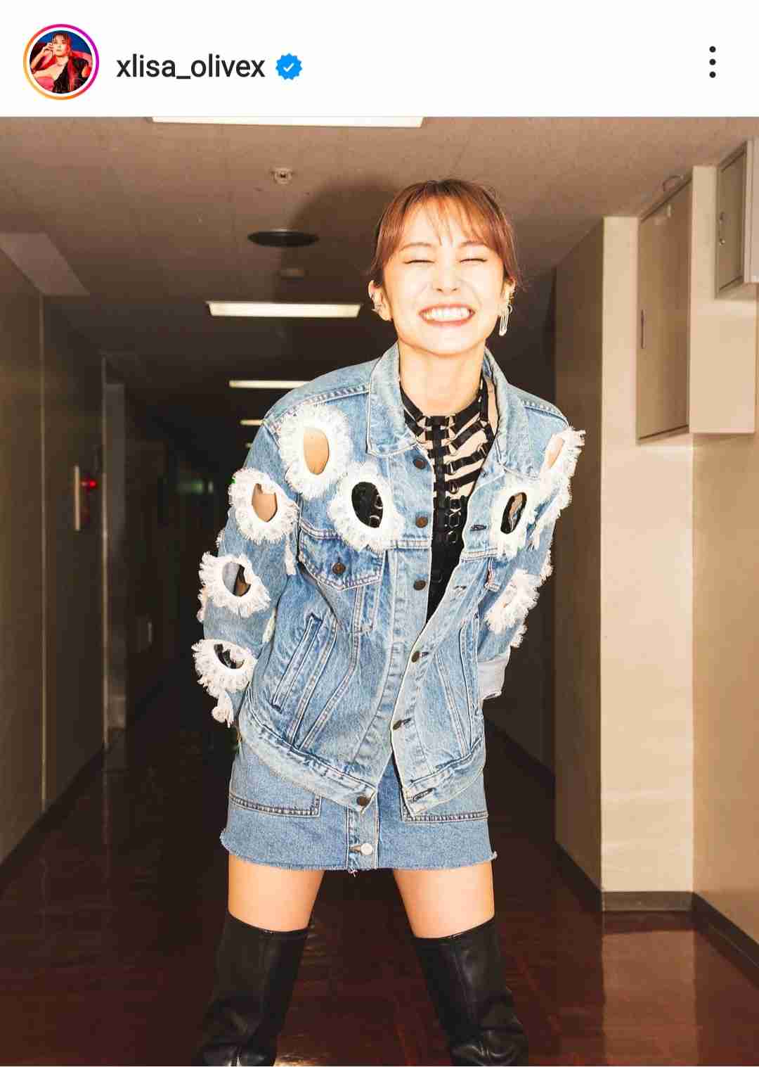 なんだこの衣装…となった芸能人の衣装